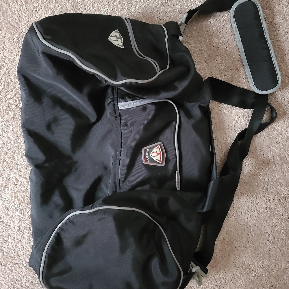 Black Fitmark Duffel bag